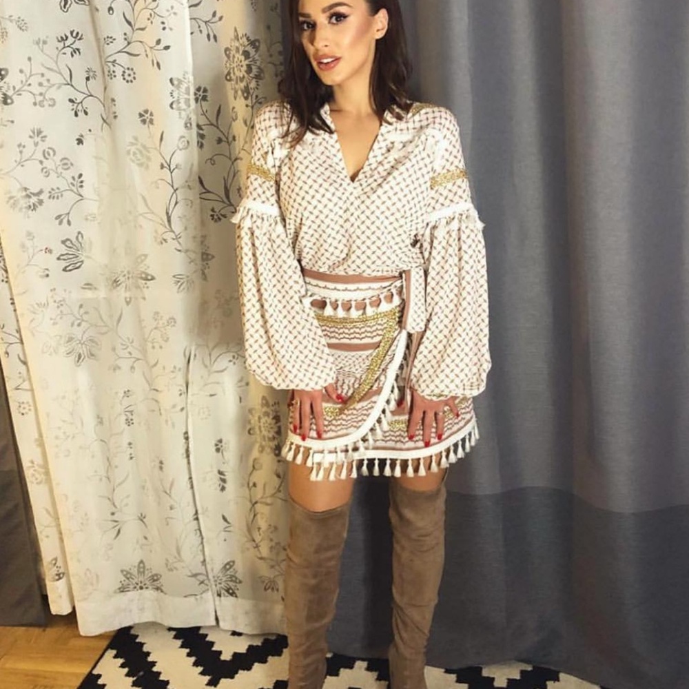 Elegant White and Gold Blouse Fringe